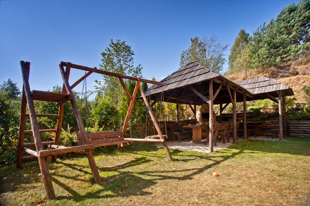 Domek Z Kominkiem W Krynicy Villa Krynica Zdroj Luaran gambar